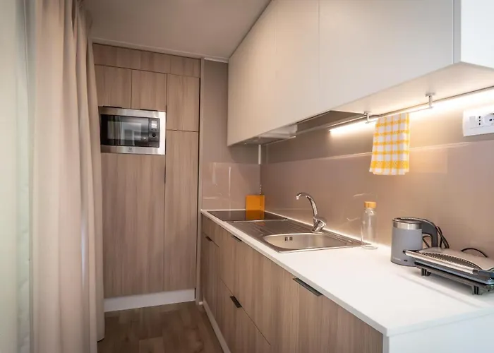 Agricamping Ai Prati Kemping Lazise